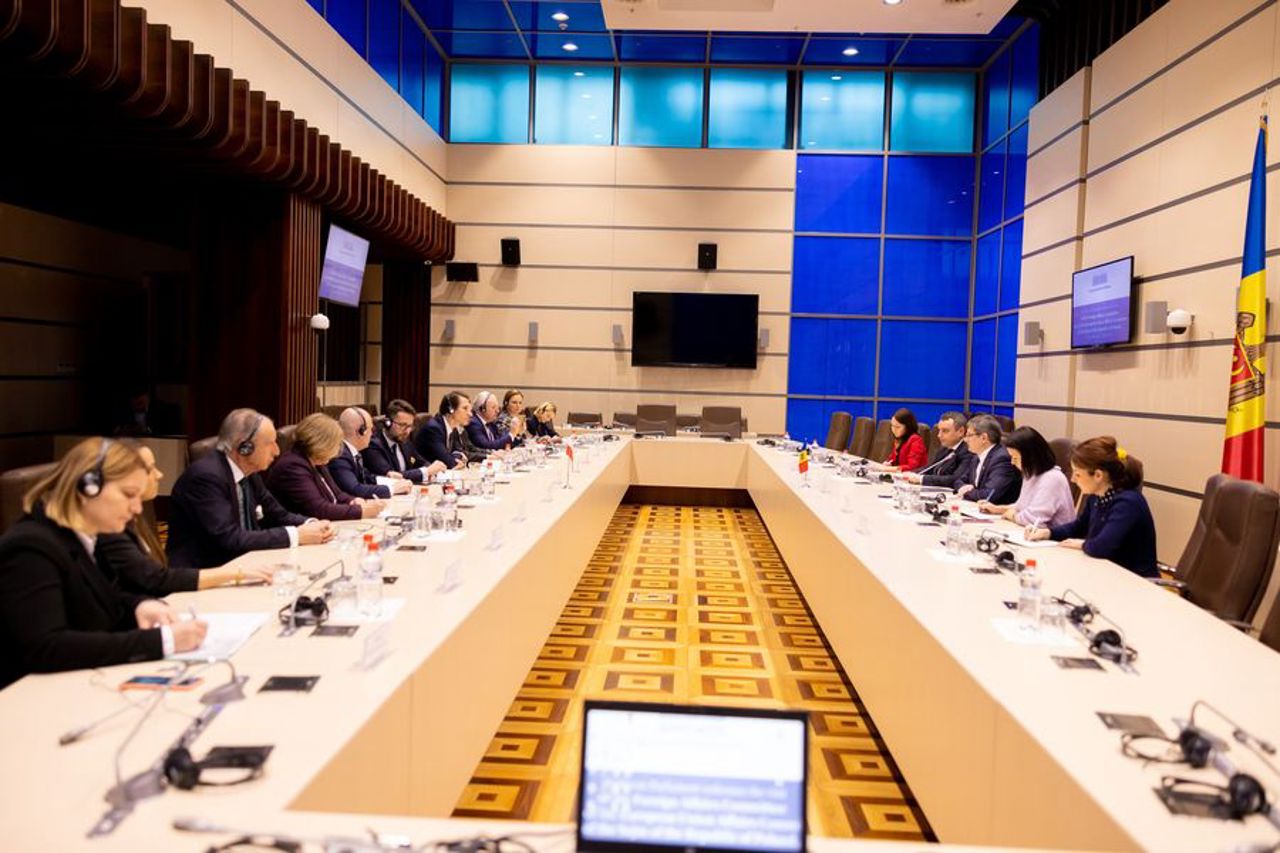  Republica Moldova, interesată să preia experiența Poloniei în diverse sectoare, inclusiv energia regenerabilă