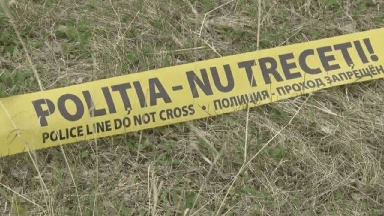 Cadavrul unui tânăr de 23 de ani, descoperit într-o mașină, la Ialoveni: Băiatul s-ar fi sinucis