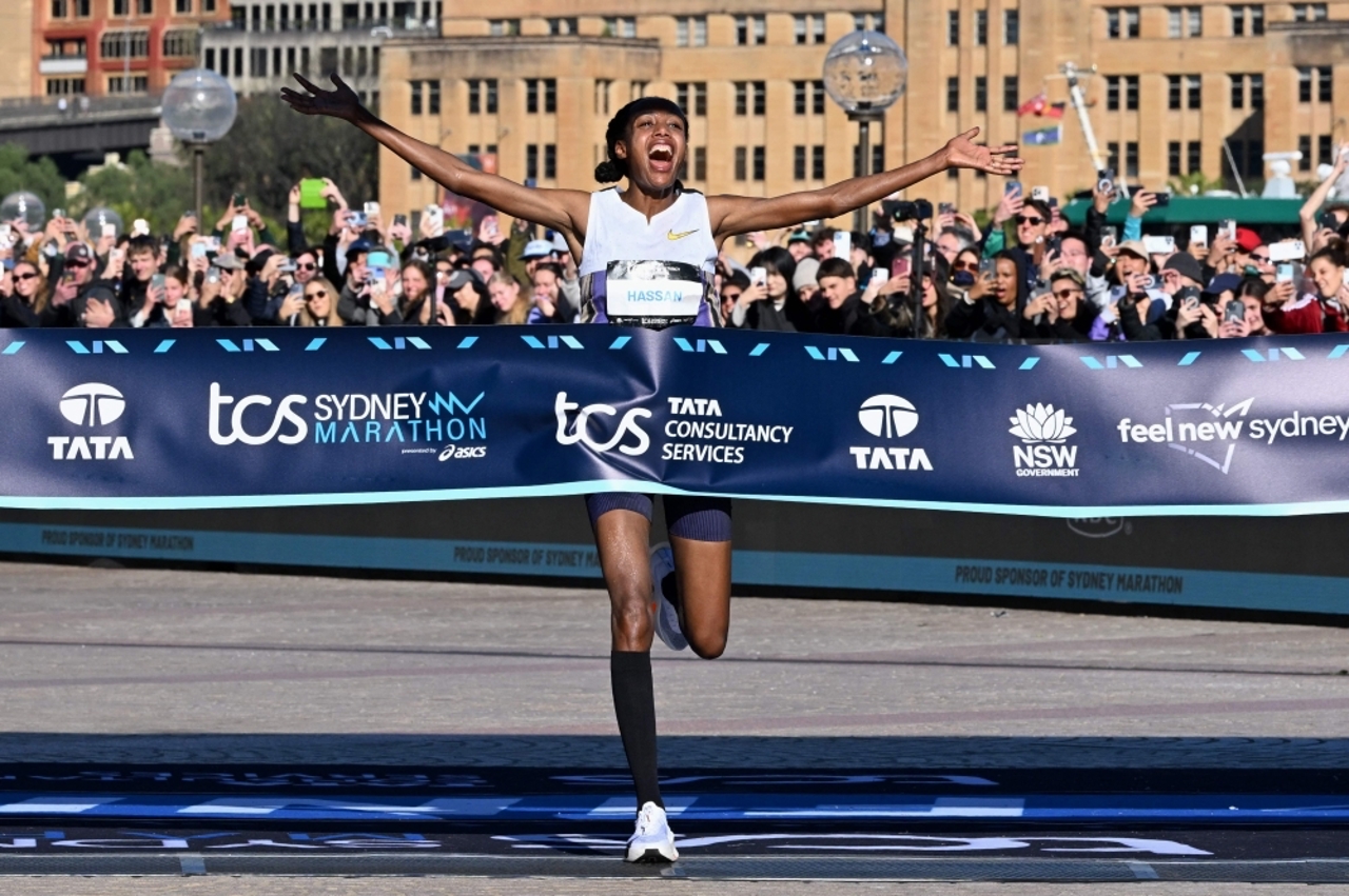 Eliud Kipchoge fails to win 12th marathon, finishes ninth