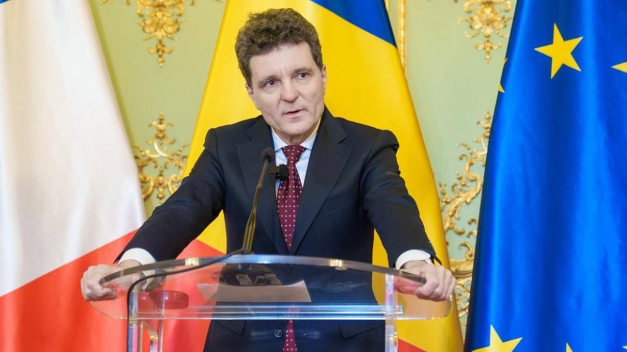 Romanian President Nicușor Dan threatens to dissolve CSM over judicial corruption claims