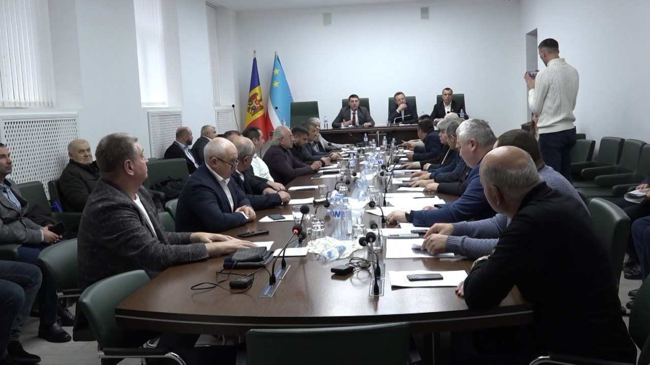 В Гагаузии на экстренном заседании отменили назначенные на 22 марта выборы в Народное собрание