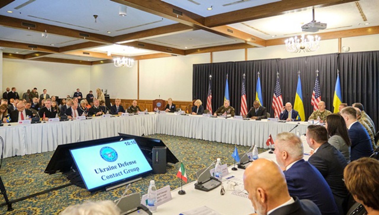 Protecția spațiului aerian ucrainean, în centrul discuțiilor la cea de-a doua reuniune Ramstein