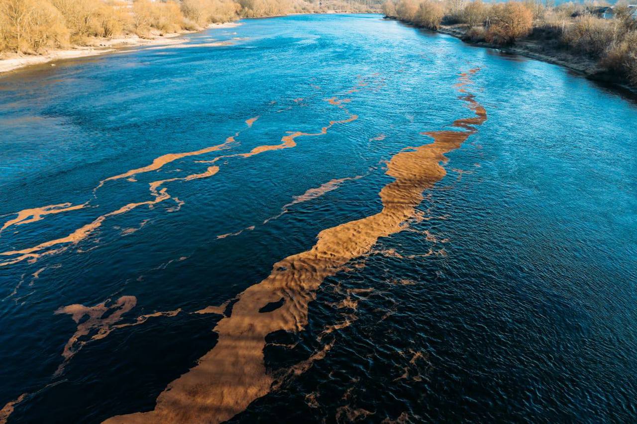 Russia's strike on Novodnestrovsk dam triggers ecological alert in Moldova