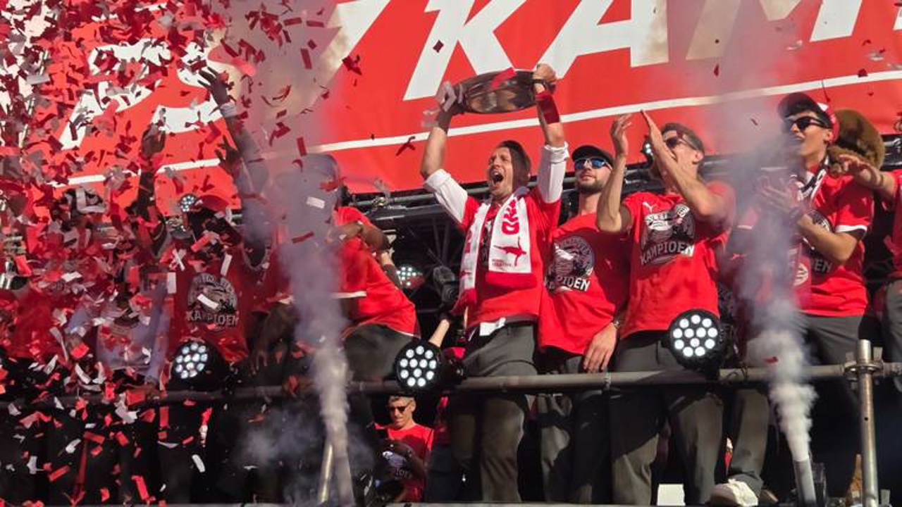 PSV Eindhoven a sărbătorit câștigarea campionatului