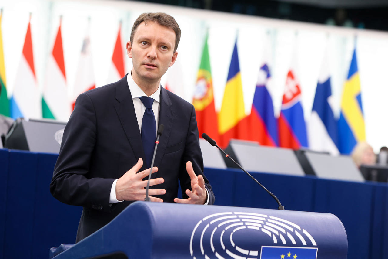 INTERVIU // Siegfried Mureșan: Sunt convins că Consiliul European va lua decizia finală pozitivă în unanimitate pentru începerea negocierilor de aderare a Republicii Moldova la UE