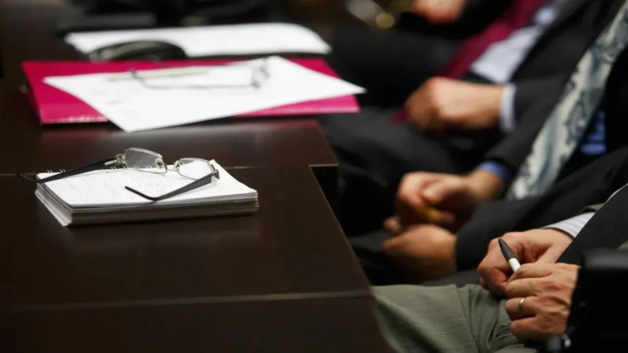 Voturi insuficiente în Parlament pentru Bernard Lavigne și Herman von Hebel, propuși în Comisia de evaluare a procurorilor