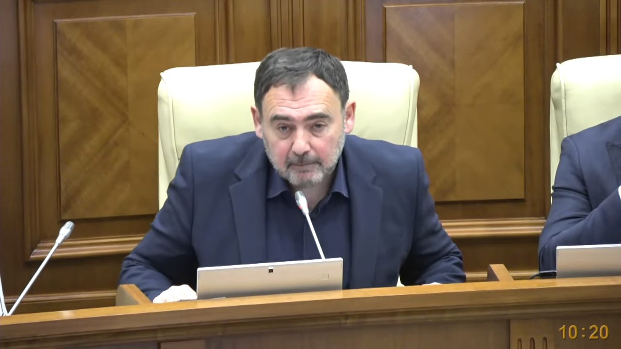  De astăzi, deputat neafiliat: Mark Tkaciuk se retrage din fracțiunea „Alternativa”