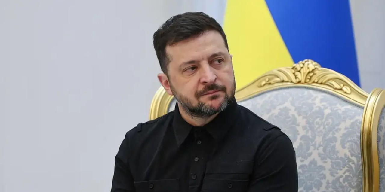 Зеленский "разрешил" провести парад в Москве: комментарий Кремля, трехдневное перемирие