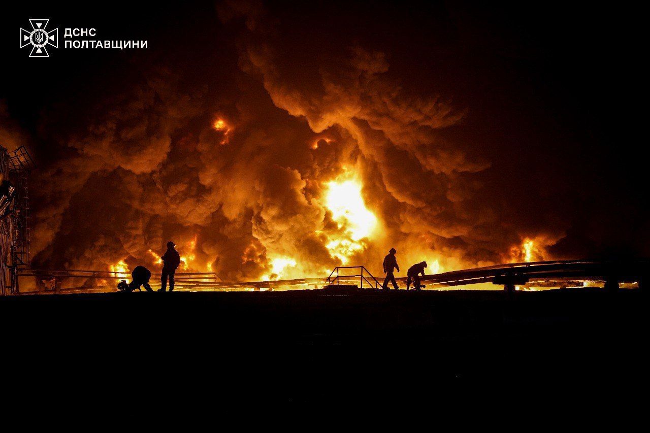 Atacuri repetate asupra Ucrainei: civili, salvatori și polițiști răniți la Zaporijia. Sute de mii de familii, fără electricitate