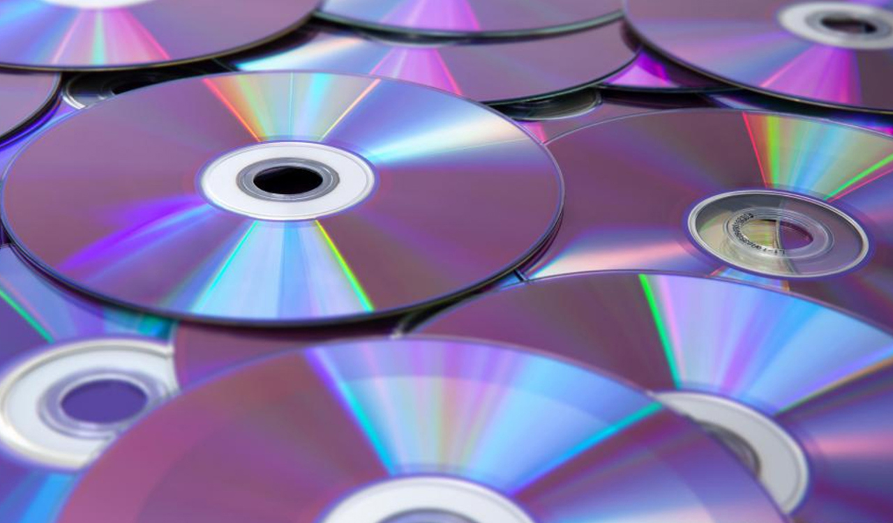 Calendarul Zilei // Cu 44 de ani în urmă a fost inventat CD-ul