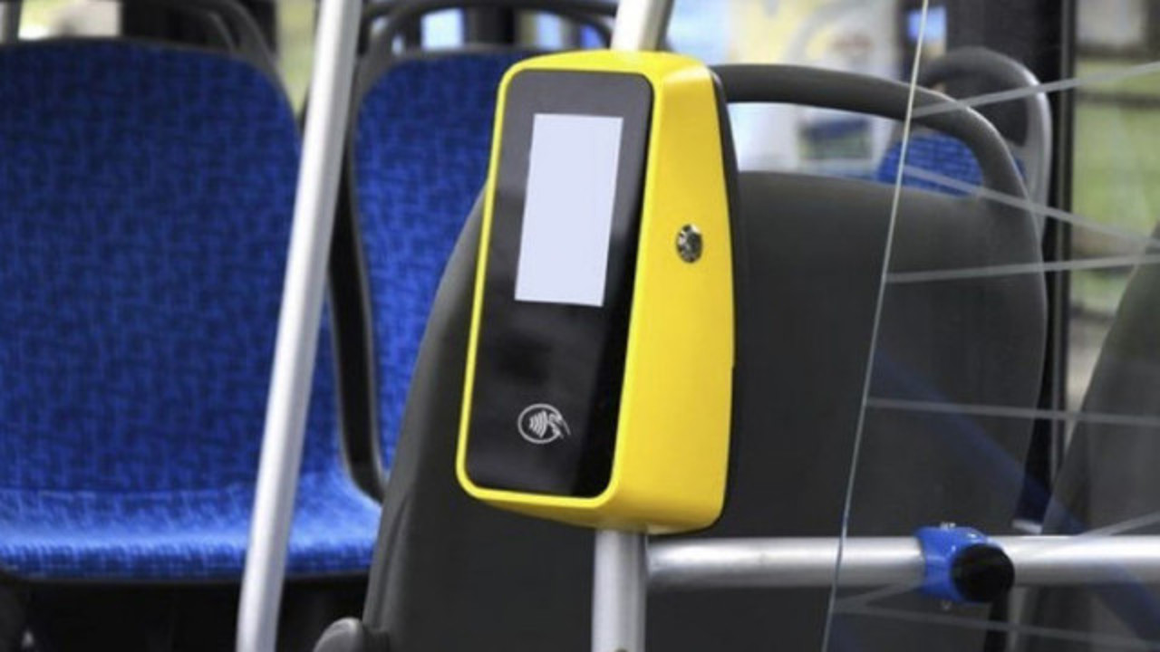 Taxarea electronică în troleibuzele și autobuzele din Chișinău: autoritățile promit implementarea sistemului din 2026