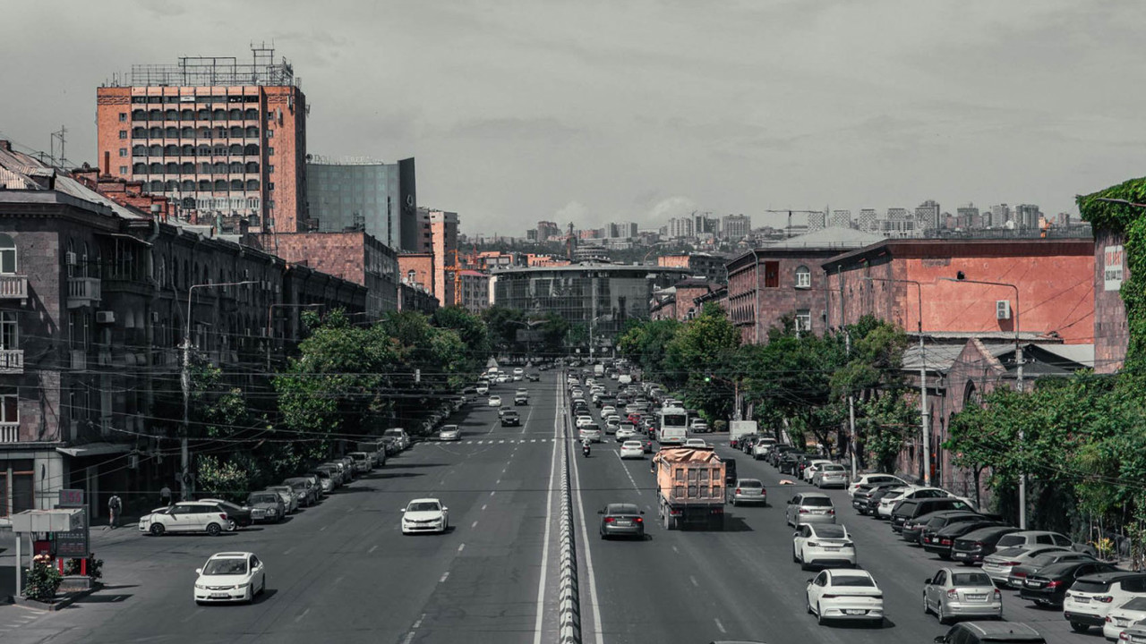Yerevan housing demand surges as Russians brace for a new draft