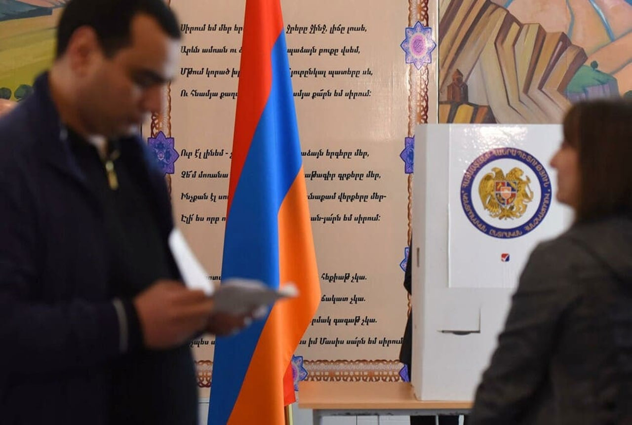 Armenia a votat între Est și Vest: Scrutin parlamentar marcat de apropierea de UE și tensiuni cu Moscova