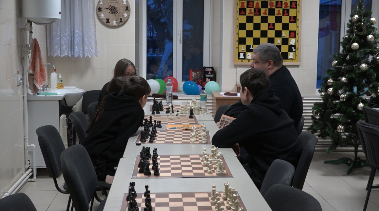 Singura școală de șah din sudul țării cere sprijin pentru extindere