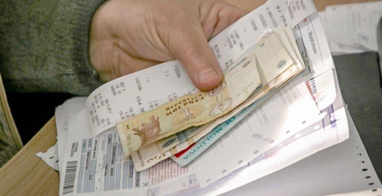 С 15 декабря получателям компенсаций за энергию доступны выплаты по почте