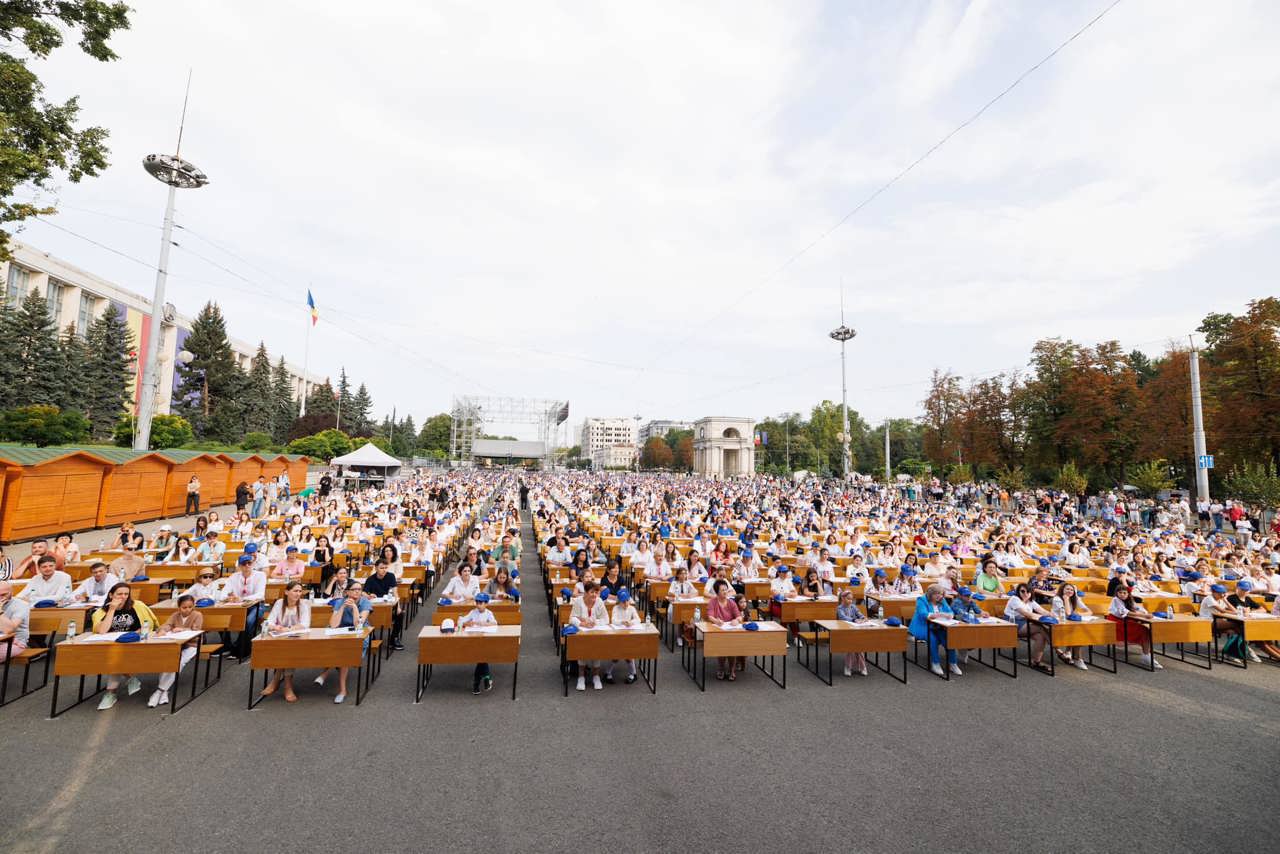Marea Dictare Națională revine în PMAN. MEC a deschis înscrierile pentru ediția din acest an