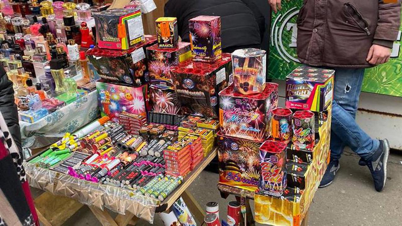 IGP atenționează: Comercializarea și utilizarea articolelor pirotehnice în perioada stării de urgență este interzisă