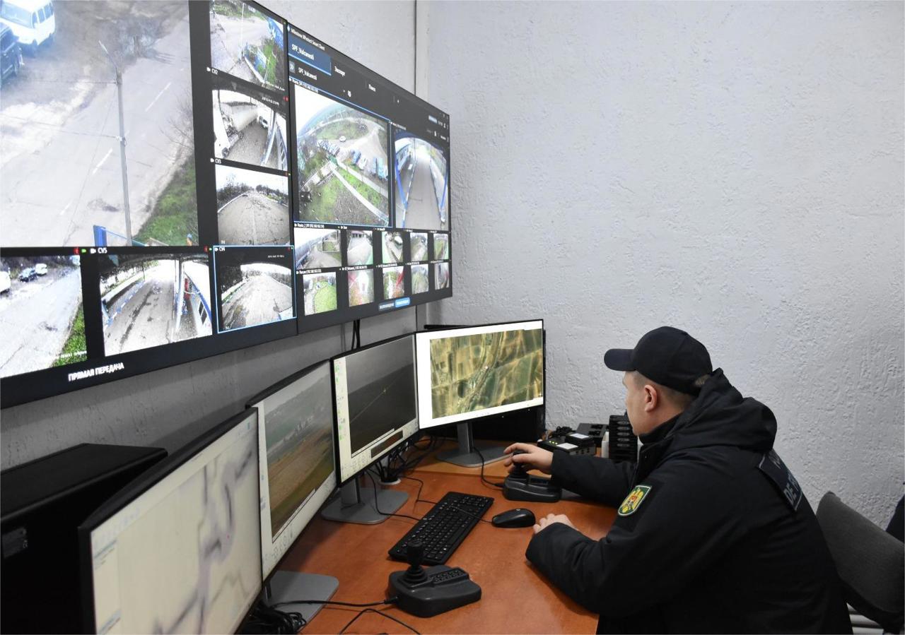 Patru terenuri agricole, pregătite pentru instalarea sistemelor de supraveghere a frontierei  