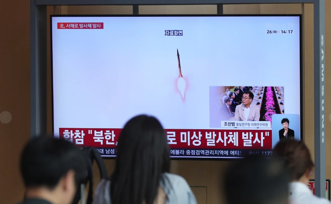 Phenianul desfășoară noi teste militare: Proiectile cu rază scurtă, lansate din orașul Jongju