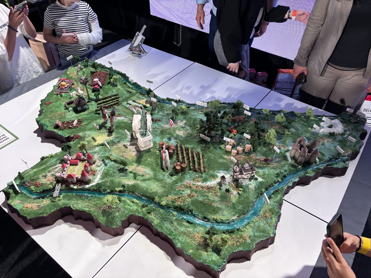 Un tort gigant în forma R. Moldova devine atracția Horeca Expo 2026
