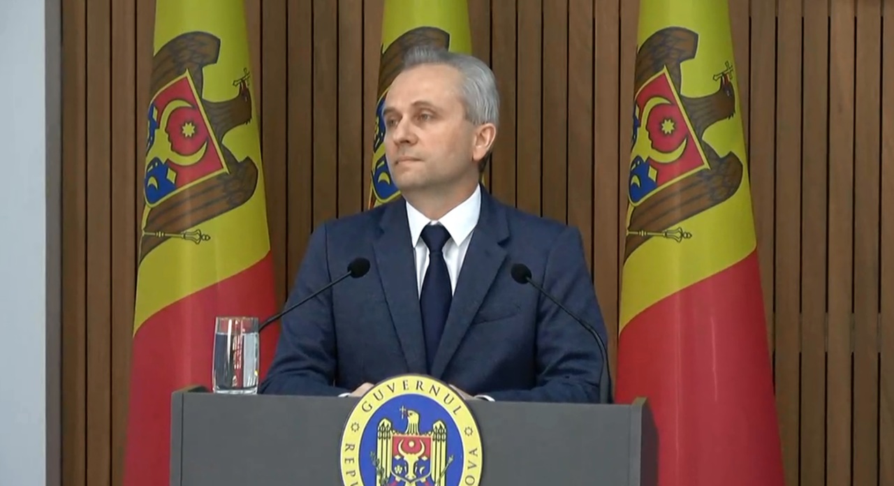 МОН представил свои приоритеты в сфере образования. Анатолие Топалэ: Нам нужна система, которая поможет сформировать устойчивое общество