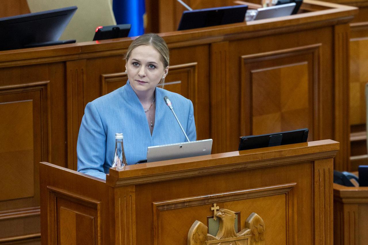 Government announces financial aid ahead of Children’s Day