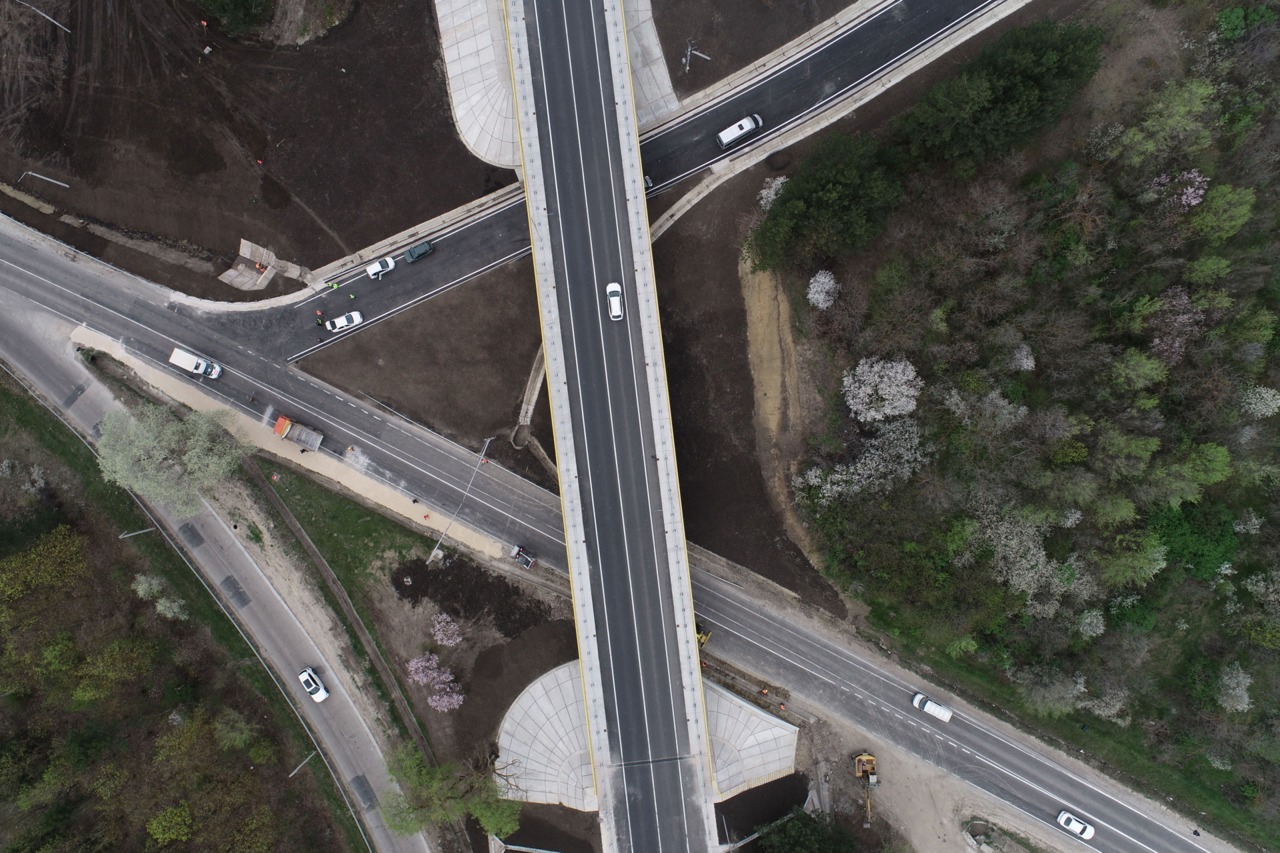 Veste bună pentru șoferi. Podul de la Cricova a fost deschis pentru circulație după finalizarea lucrărilor de reparație