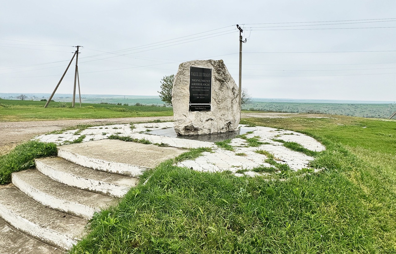 Lower Trajan's Wall: A new archaeological discovery in Moldova