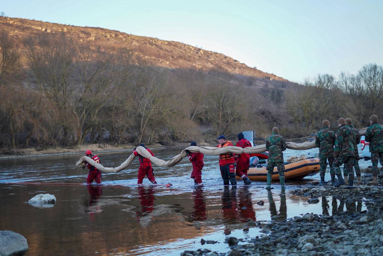 Apa potabilă livrată din Nistru chișinăuienilor este, în acest moment, „de calitate”, dă asigurări Ion Ceban