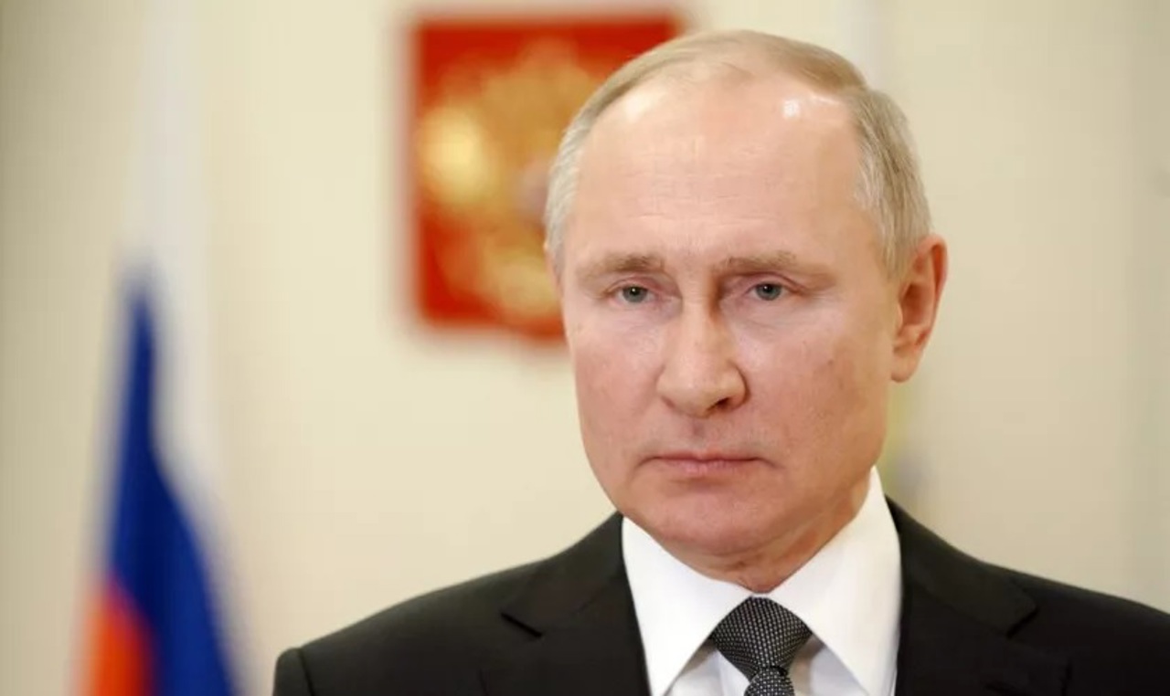 Владимир Путин о войне в Украине через год после её начала: «Они начали. Россия хочет мира»