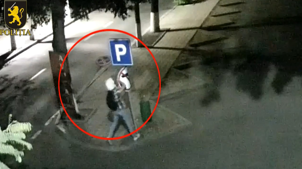 Orhei: 17-year-old vandalizes public goods after heartbreak