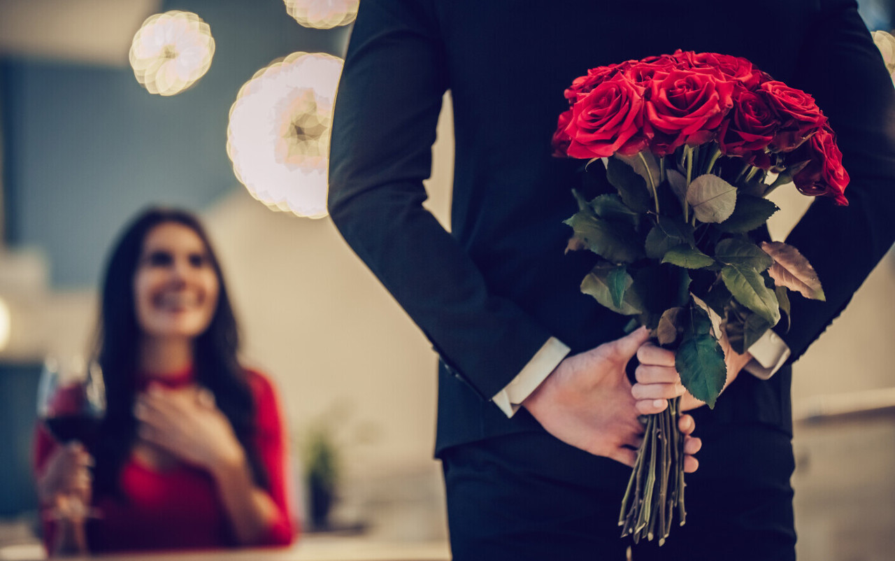 Ziua Îndrăgostiților în R. Moldova: Rânduri la florării și în magazinele cu produse cosmetice