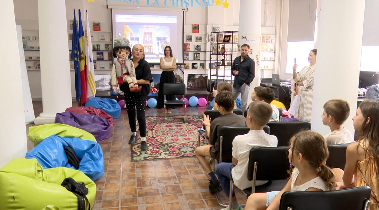 Diaspora children learn about Guguță, theater, and traditions through "At Home in Chișinău"