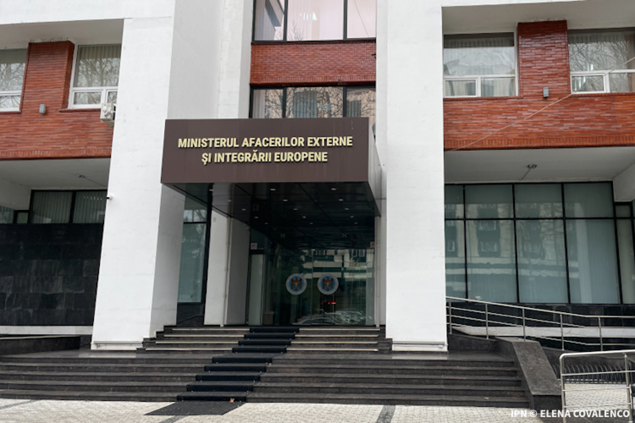 Scandal diplomatic la Chișinău: Șeful MAE, dat în judecată de o fostă ambasadoare