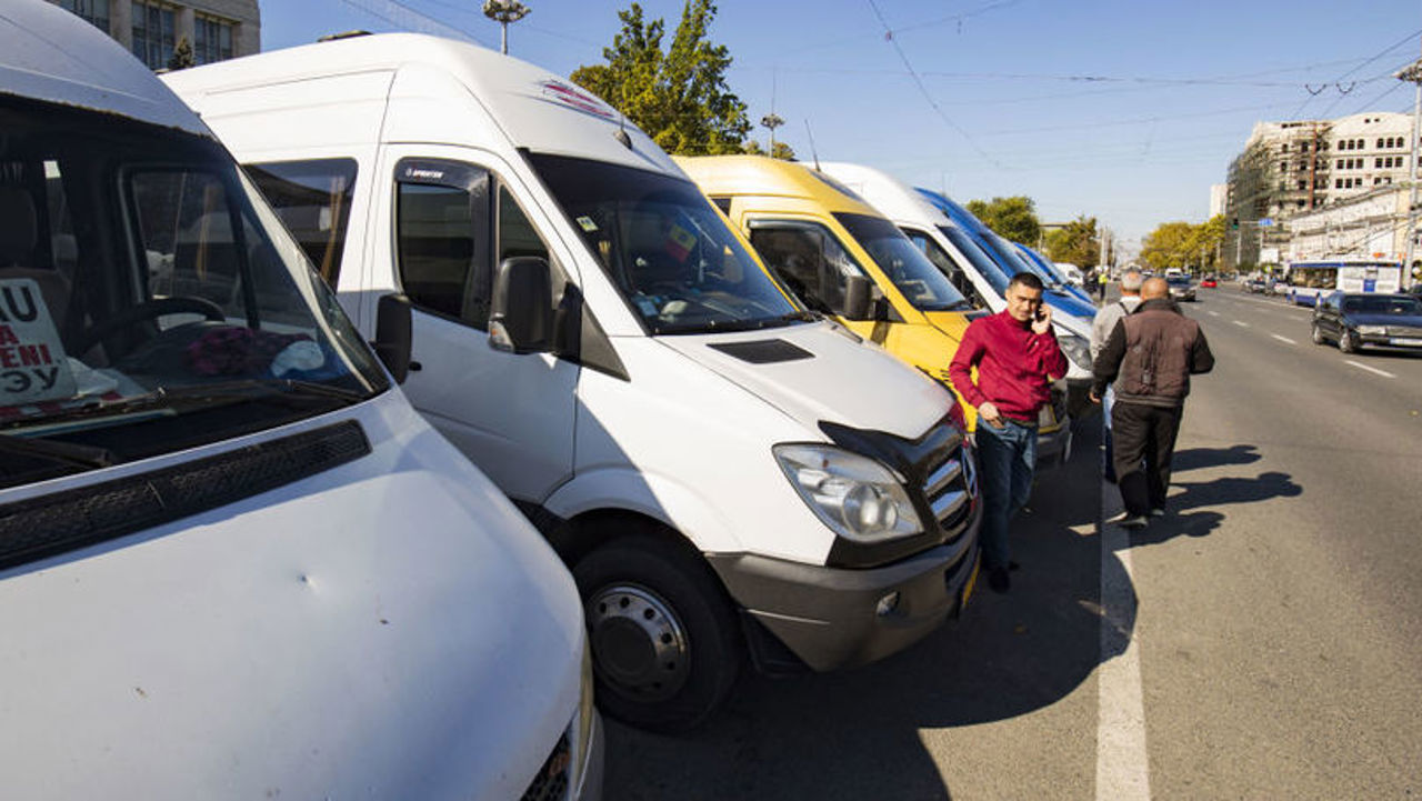 Transportatorii de pasageri anunță că vor sista, din 26 martie, până la 80% din cursele raionale și interraionale 