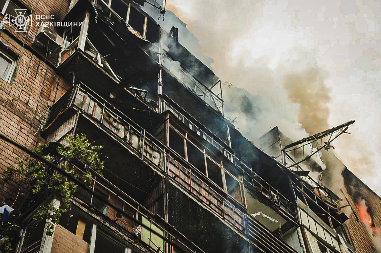 Atac cu drone și rachete asupra Harkovului: trei morți și mai mulți răniți, inclusiv copii