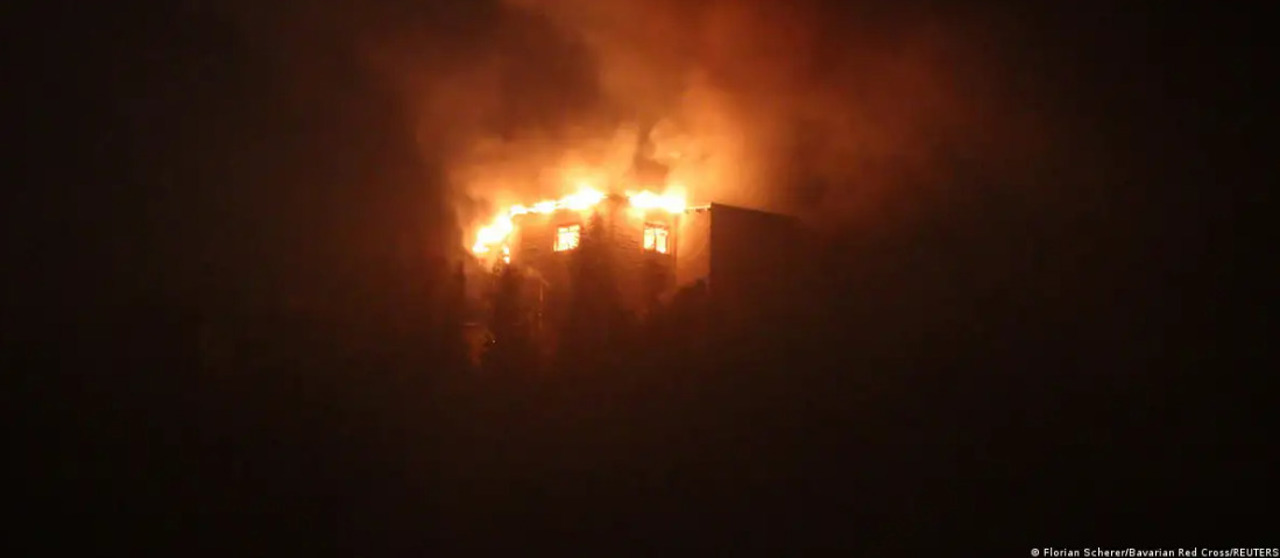Incendiu la un obiectiv istoric din Alpii Bavarezi, asociat cu Hitler. Poliția a reținut un suspect