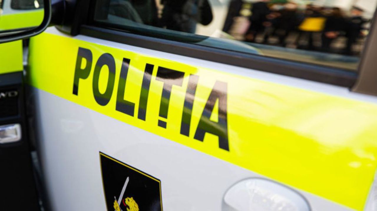 Minoră din Cupcini, dată dispărută. Poliția cere ajutorul populației