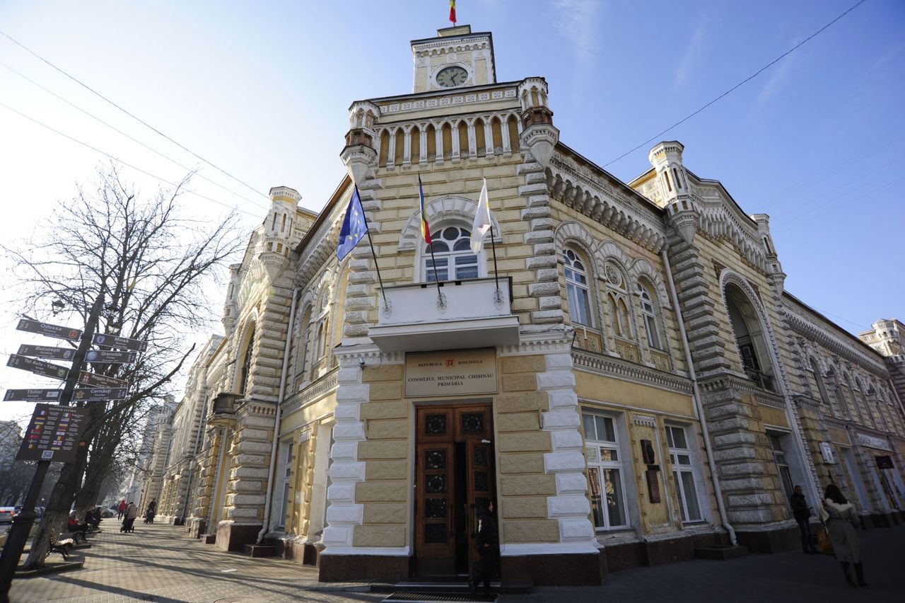 „Discuții reale, nu mimate” – fracțiunea PAS cere consultări pentru bugetul Chișinăului. Primăria: Proiectul a fost propus de opt ori în CMC 