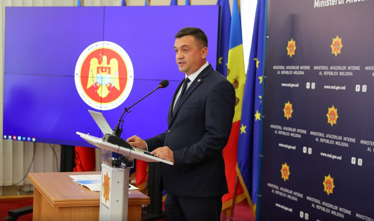 Adrian Efros pleacă din funcția de ministru de Interne