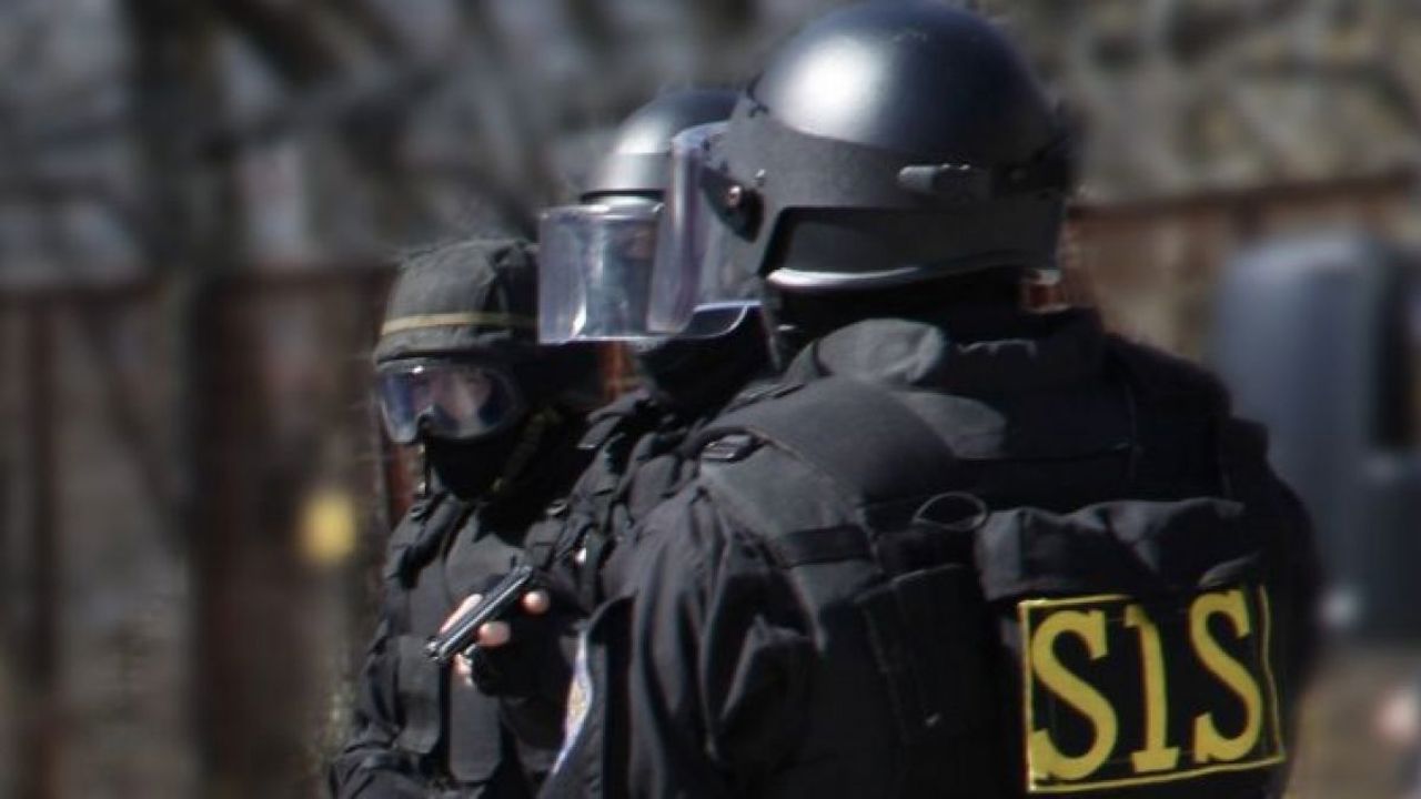 Proiect de lege: în calitate de ofițeri ai SIS ar putea fi angajate persoane care dețin și cetățenia unui stat membru al UE