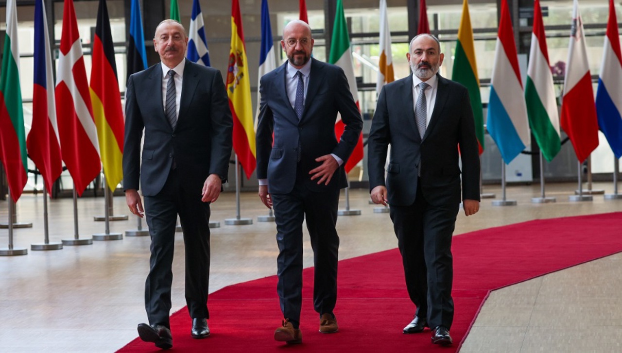 Întâlnirea trilaterală Pașinian-Aliev-Michel, a debutat la Bruxelles