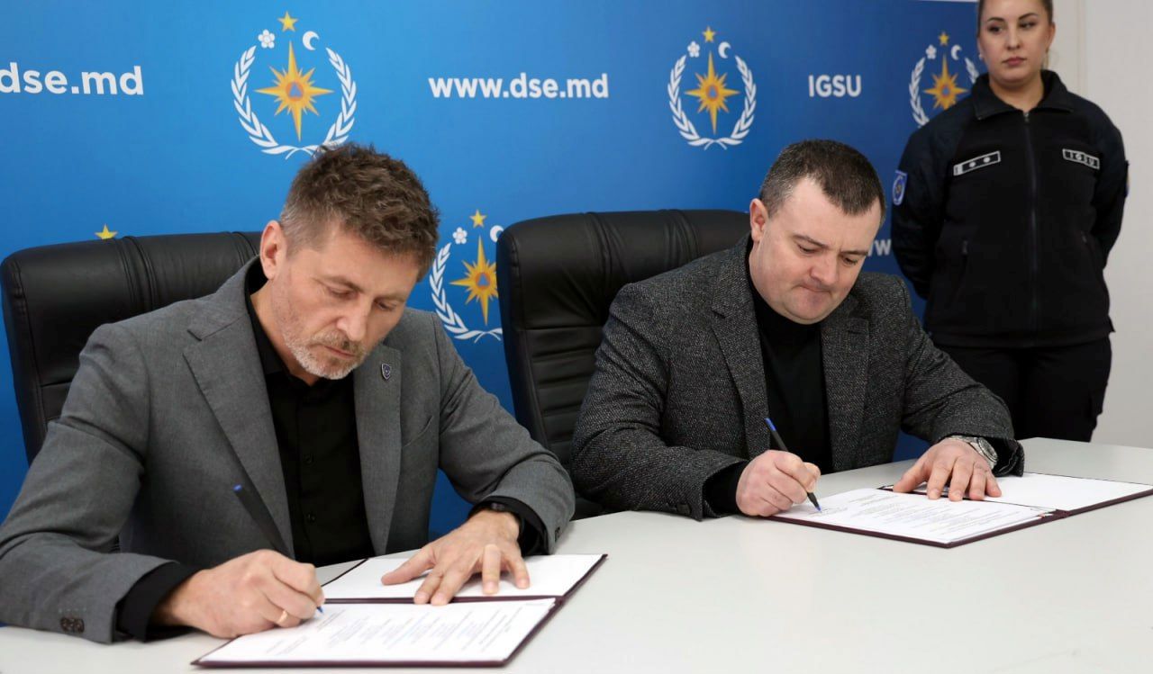 Mai multă siguranță pe liniile feroviare. Pompierii și CFM vor acționa împreună în situații de urgență