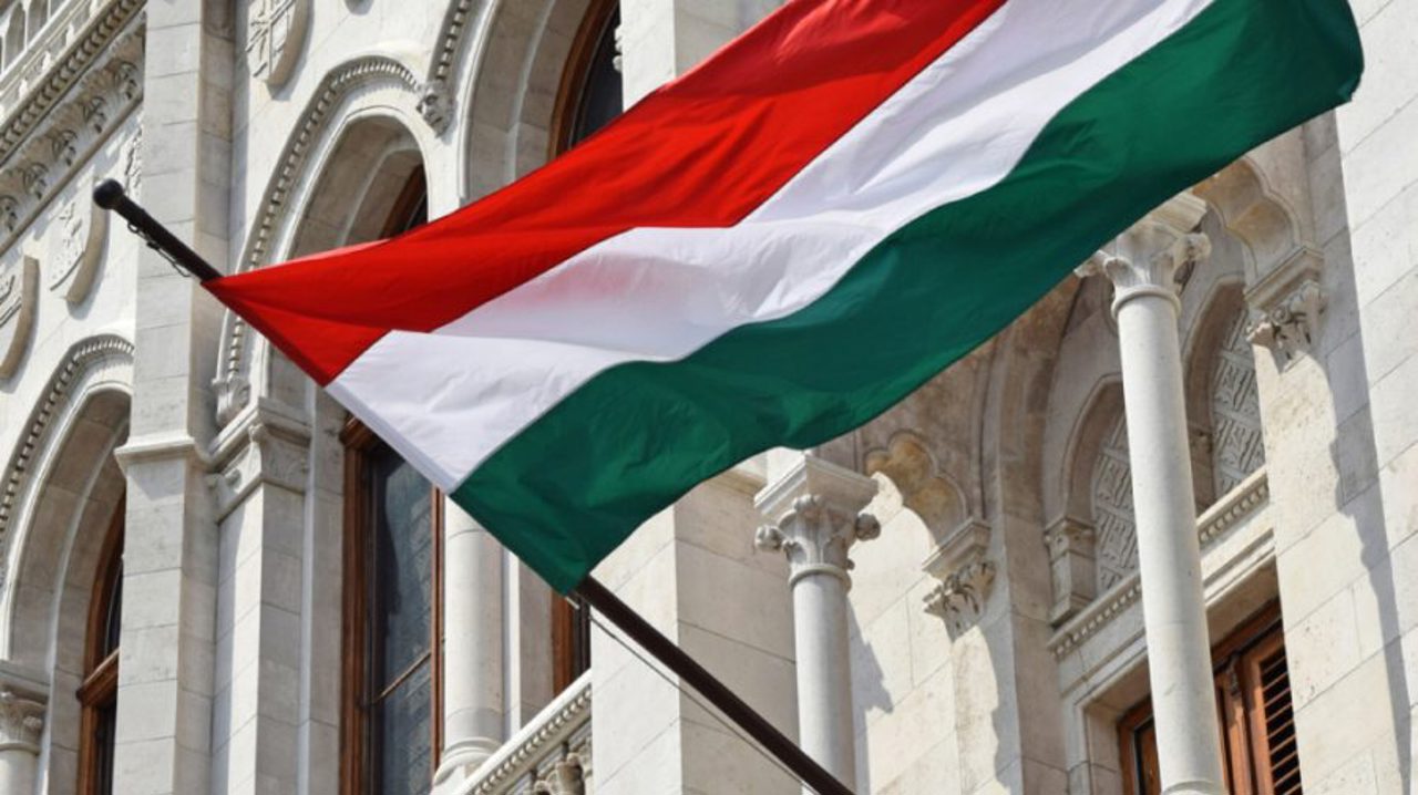 Ungaria finalizează un sondaj privind aderarea Ucrainei la Uniunea Europeană