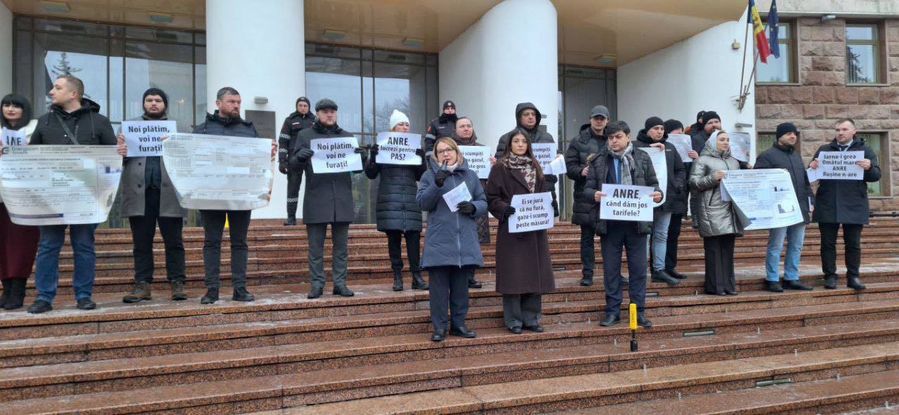 Deputați MAN: „Facturile uriașe trebuie micșorate și aplicate retroactiv”. PAS: „Faceți mai întâi ordine la Primărie”