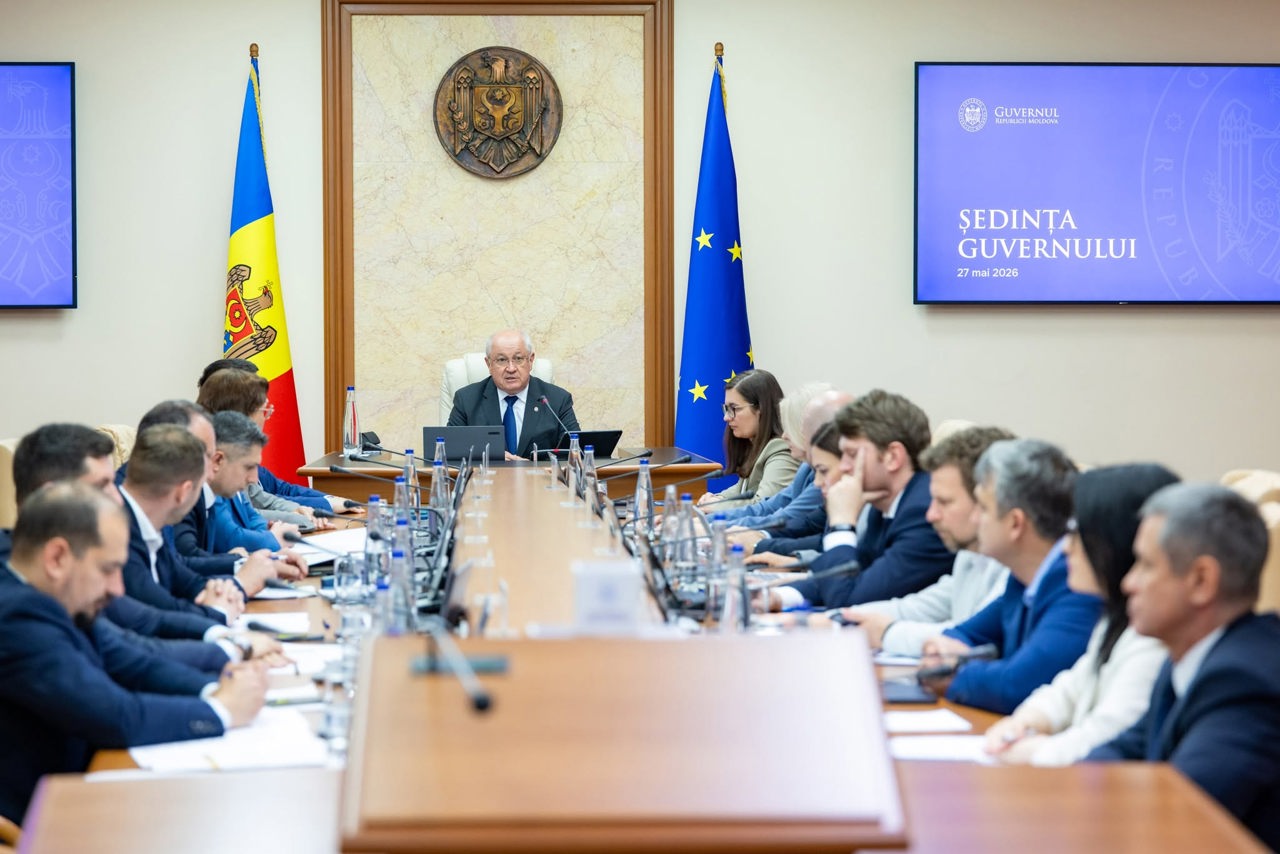 Guvernul continuă consultările privind reforma fiscală: Dialog „fără schimbarea direcției” 