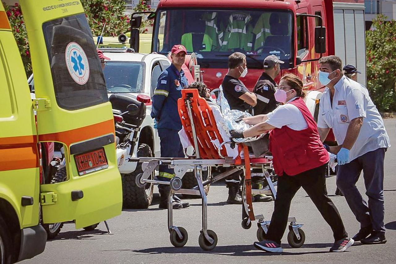 Grecia a decretat trei zile de doliu după ce 79 de oameni au murit în naufragiul unei ambarcațiuni cu migranți