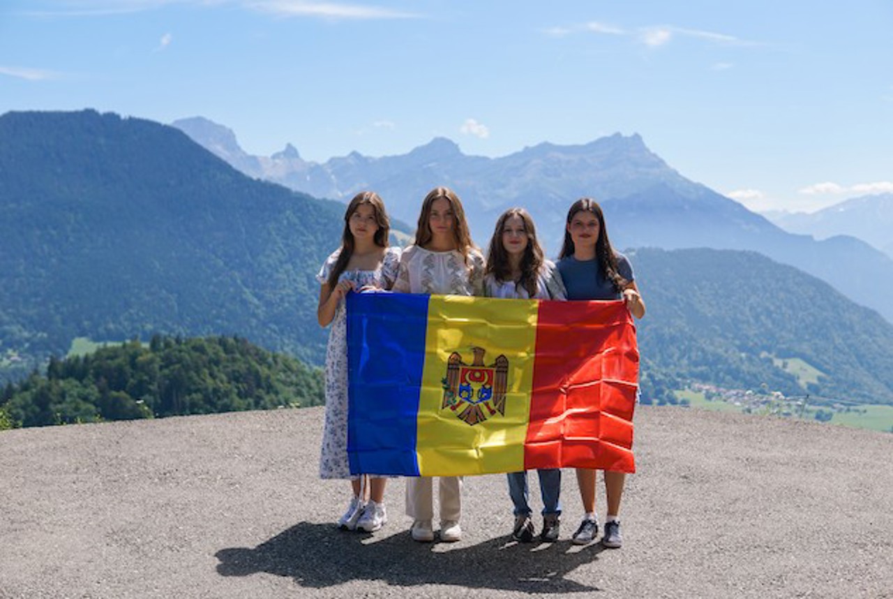 Elevi din 20 de raioane concurează anual pentru burse de studii în SUA și Marea Britanie: „Profesorii de acolo sunt foarte deschiși”