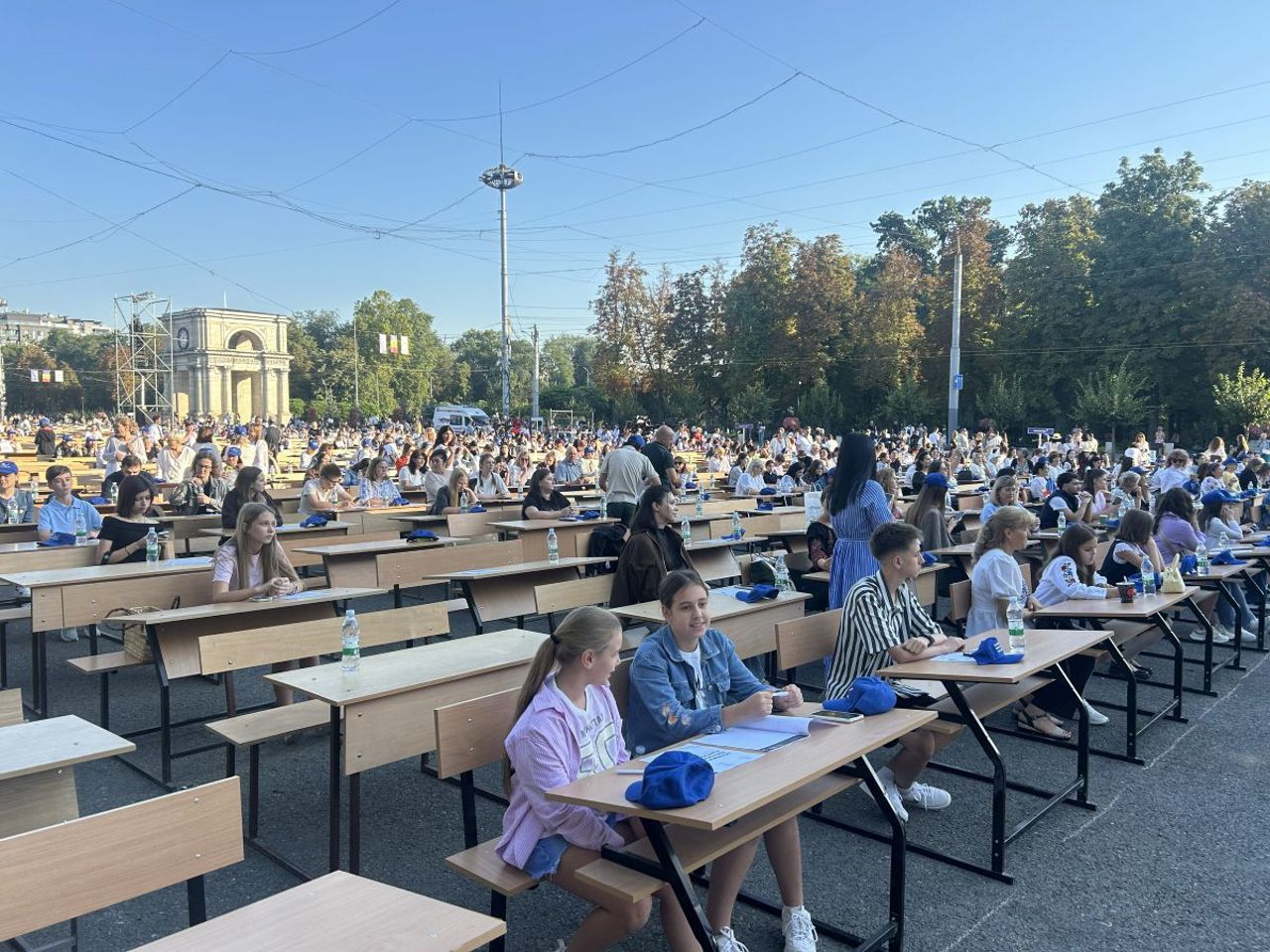 Marea Dictare Națională: Peste 2.500 de participanți s-au reunit în PMAN pentru a celebra Limba Română