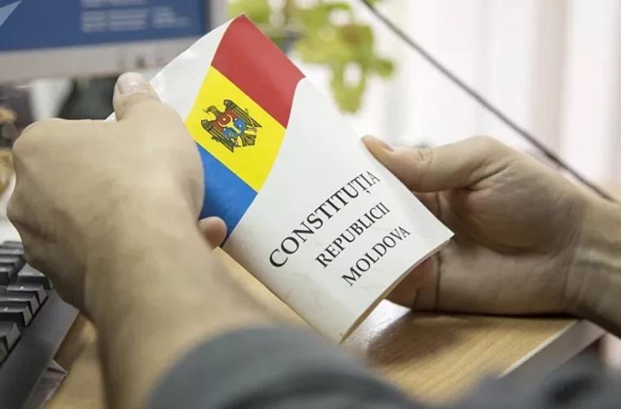 LIVE TEXT Ședință solemnă la Parlament, consacrată celebrării a 30 de ani de la adoptarea Constituției Republicii Moldova